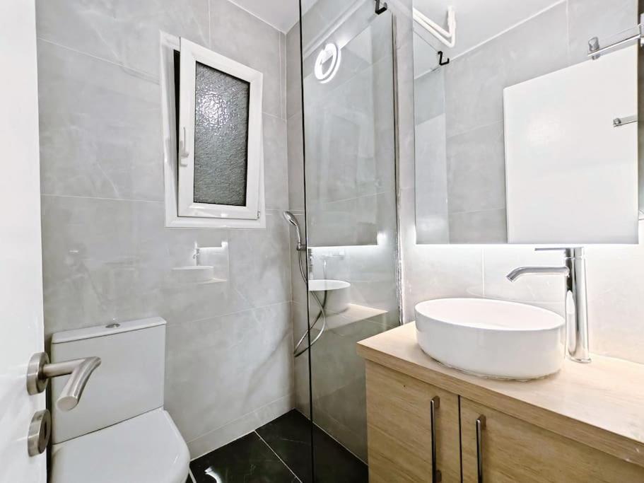 5min Metro, Sotiria, Iatriko, Semi-basement * Athens
